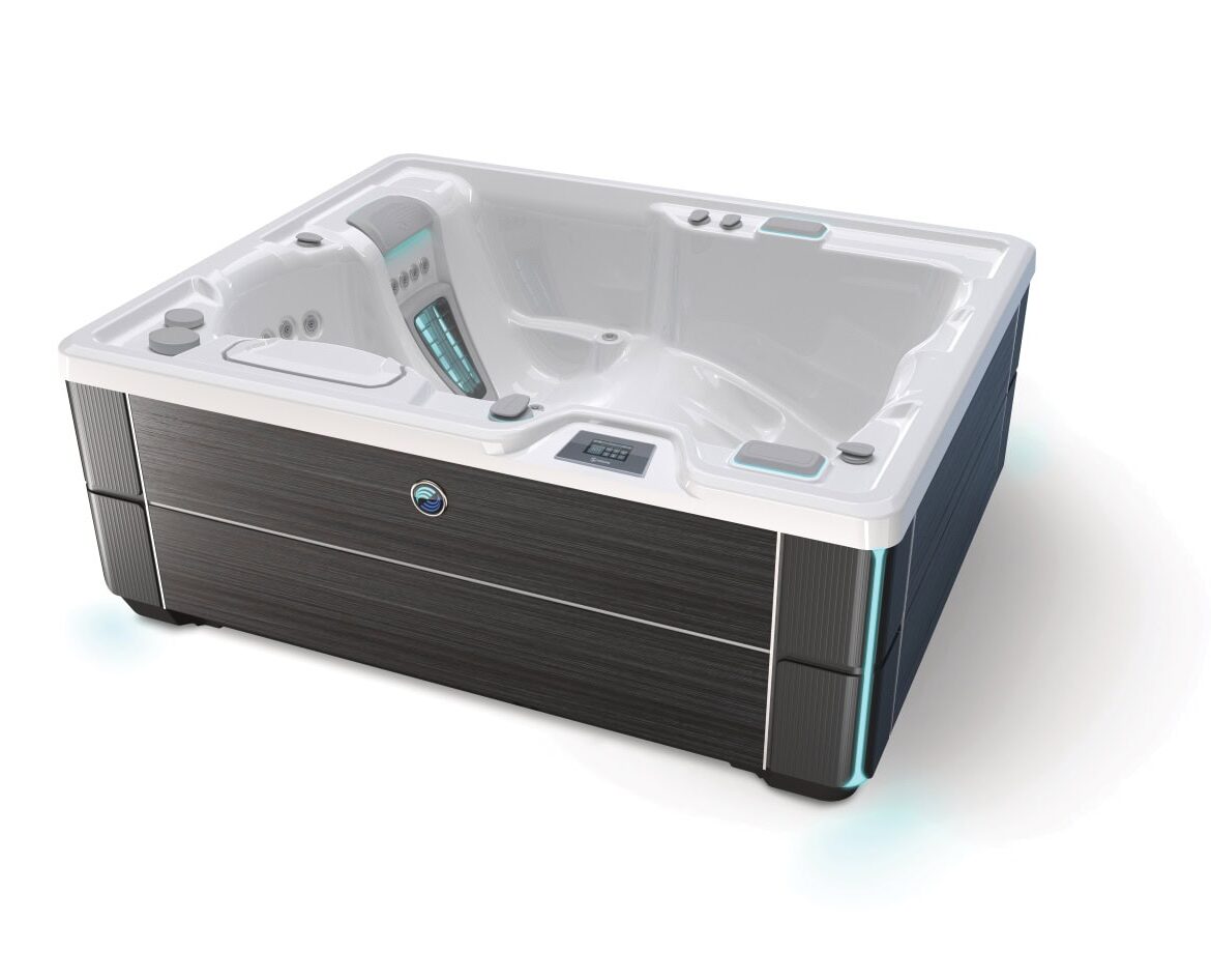 HotSpring-Highlife-Jetsetter-High_3Q_Dry_AlpineWhite_Blackwood-2024-ulkoporeallas HotSpring-Highlife-Jetsetter-High_3Q_Dry_AlpineWhite_Blackwood-2024-ulkoporeallas
